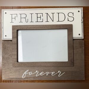 Friends Forever Brown & Tan Wood Frame. Fits 4x6 inch pictures